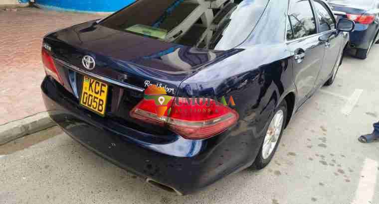 TOYOTA CROWN FOR SALE IN MOMBASA