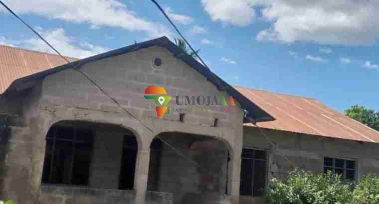 HOUSE FOR SALE IN BUNJU SHULE, DAR ES SALAAM