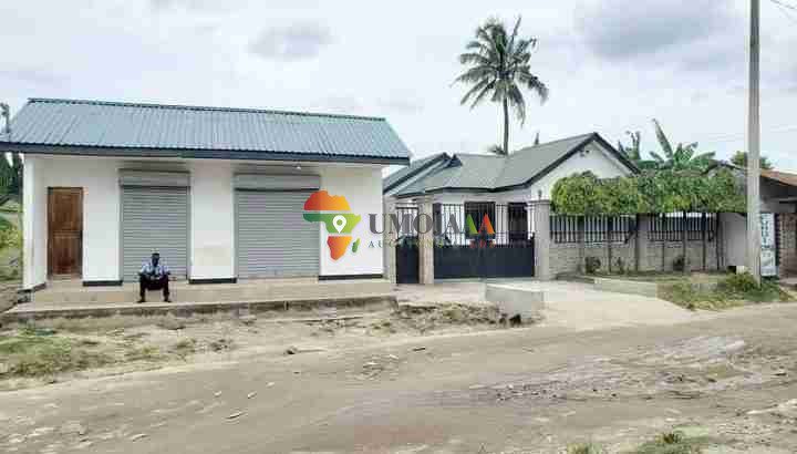 5 units with 2 business frames for sale Tabata Segerea