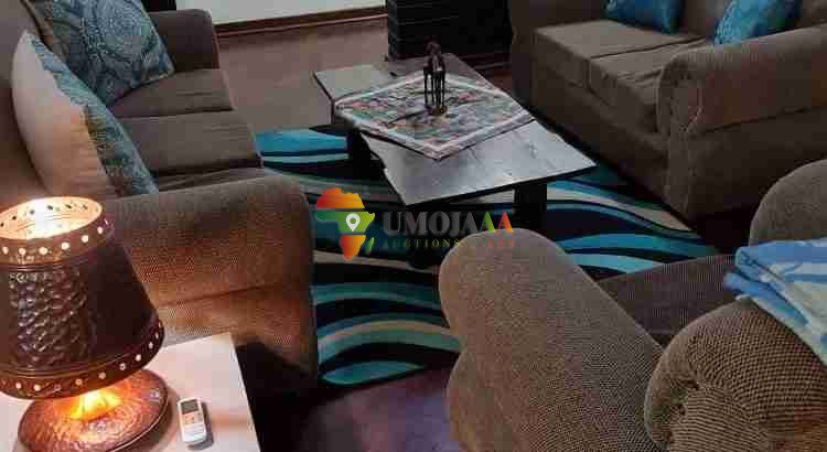 EXECUTIVE 3 BEDROOMS HOUSE FOR SALE IN RIVERSIDE KITWE