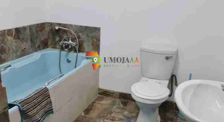 EXECUTIVE 3 BEDROOMS HOUSE FOR SALE IN RIVERSIDE KITWE