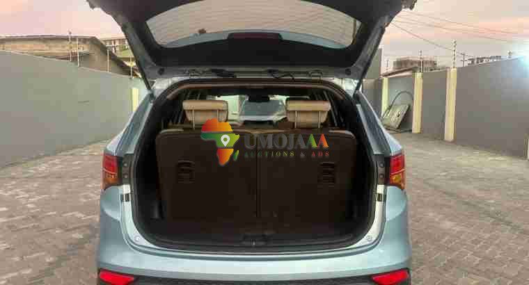 2013 HYUNDAI SANTA FE(CEX) À VENDRE À DAR ES SALAAM