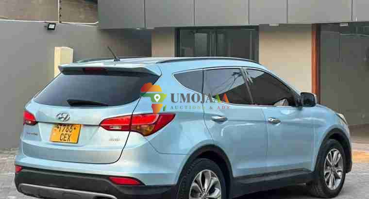 2013 HYUNDAI SANTA FE(CEX) À VENDRE À DAR ES SALAAM