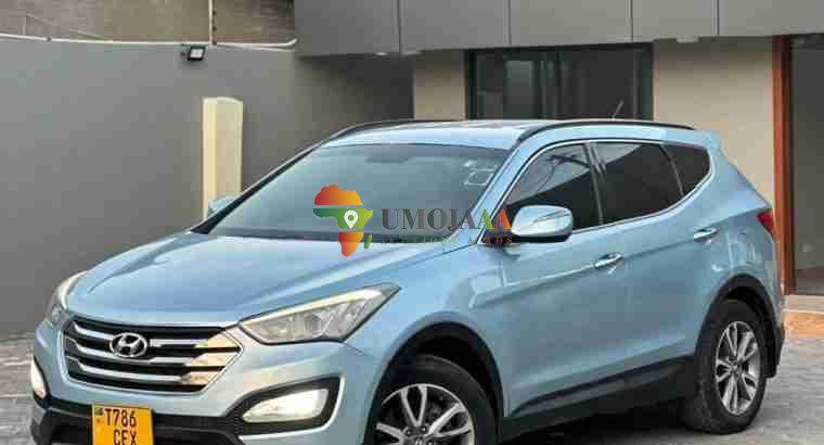 2013 HYUNDAI SANTA FE(CEX) À VENDRE À DAR ES SALAAM