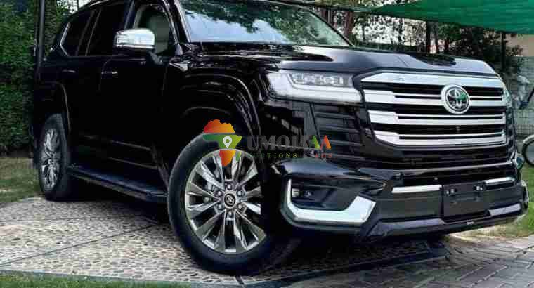 2022 TOYOTA LANDCRUISER ZX FOR SALE IN DAR ES SALAAM