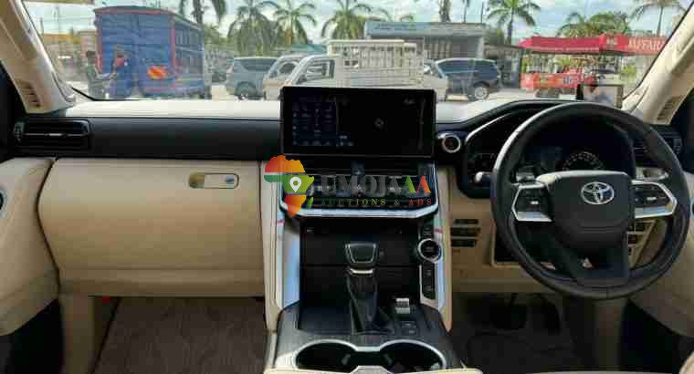 2022 Toyota Landcruiser for sale in Dar es salaam