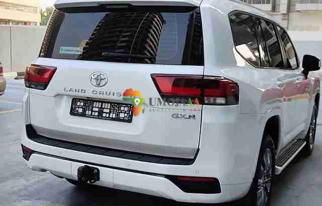 Toyota Land Cruiser GXR 2022 Gulf Model