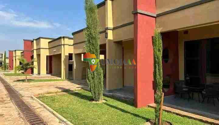 2 BEDROOMS FLAT FOR RENT IN MAKENI KONGA