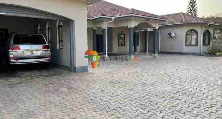 Rent: Gorgeous 4-Bed Home In The heart of Kabulonga, Lusaka