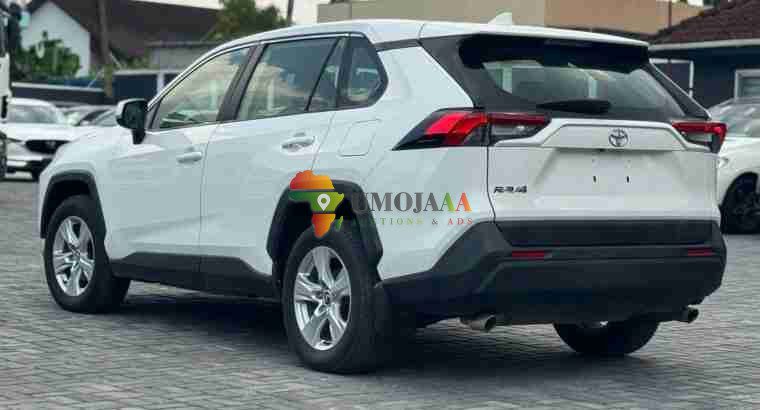 2020 TOYOTA RAV4 VX IN DAR ES SALAAM