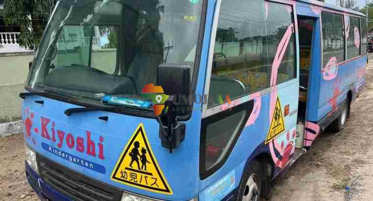 2009 TOYOTA COASTER FOR SALE IN DAR ES SALAAM