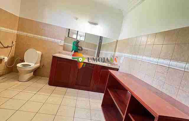 A very nice big house for sale in Mbezi Beach, Dar es salaam