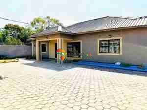 Quick sale: 3 Bedrooms Home in Chalala