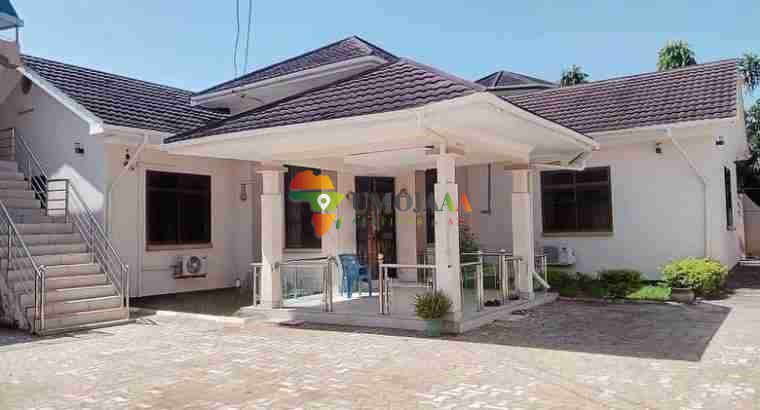 NICE HOUSE OF UNUNIO BEACH IS FOR SALE, DAR ES SALAAM