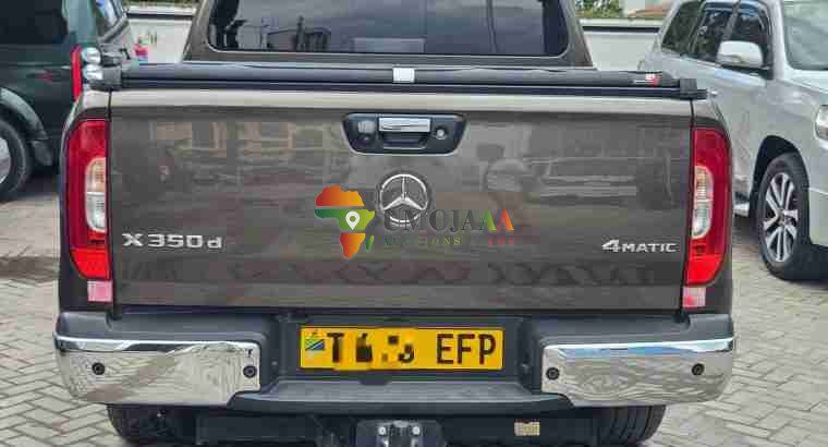 2020 Mercedes Benz X-Class inauzwa Dar es salaam