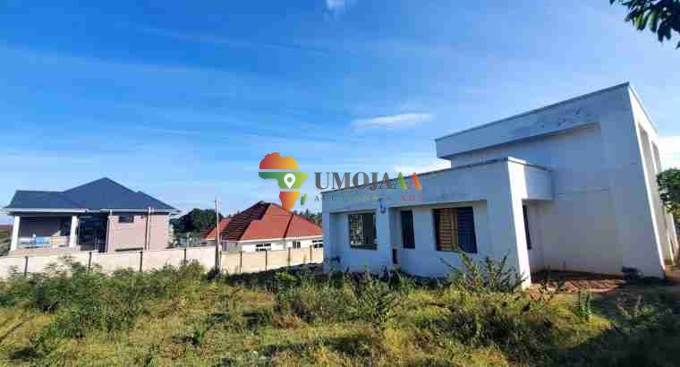 Modern house for sale in Madale Mivumi, Dar es salaam