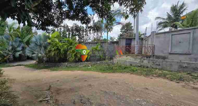 A BIG PLOT FOR SALE IN DAR ES SALAAM