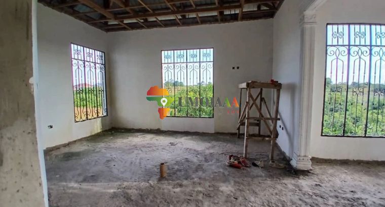 HOUSE WITH ONE ACRE PLOT OF KIGAMBONI CHEKA FOR SALE