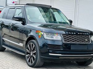2015 Range rover Vogue for sale in Dar es salaam