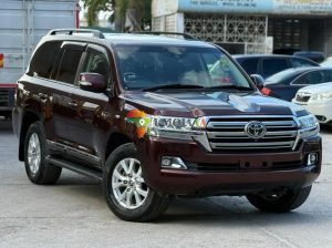 TOYOTA LANDCRUISER 200 SERIES FOR SALE IN DAR ES SALAAM