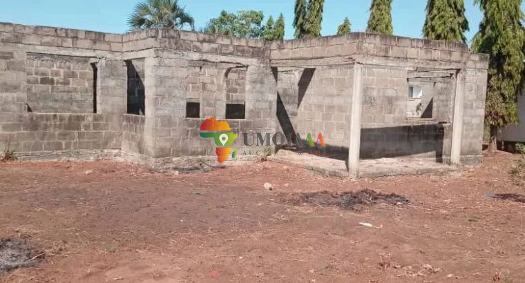 Unfinished House for sale in Bunju Beach, Dar es salaam