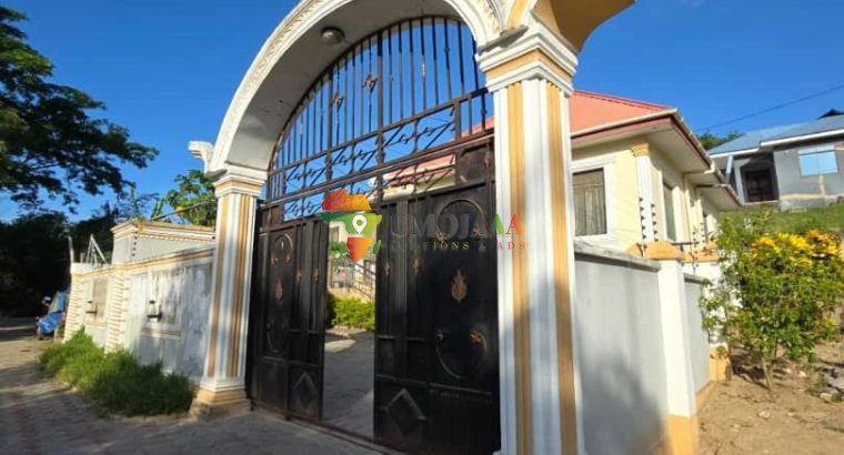 Maison à vendre à Ubungo Makoka, Dar es Salaam