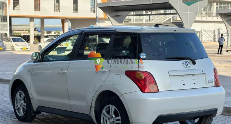 2004 TOYOTA IST INAUZWA DAR ES SALAAM