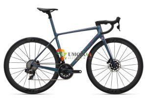 2025 Giant TCR Advanced SL 1 AXS Road Bike (CENTRACYCLES)