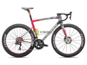 2025 Specialized S-Works Tarmac SL8 LTD (CENTRACYCLES)
