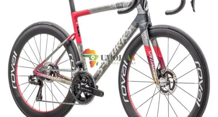 2025 Specialized S-Works Tarmac SL8 LTD (CENTRACYCLES)