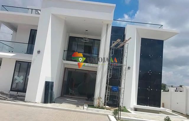 New 4-Bedroom House for Sale – Goba Half London
