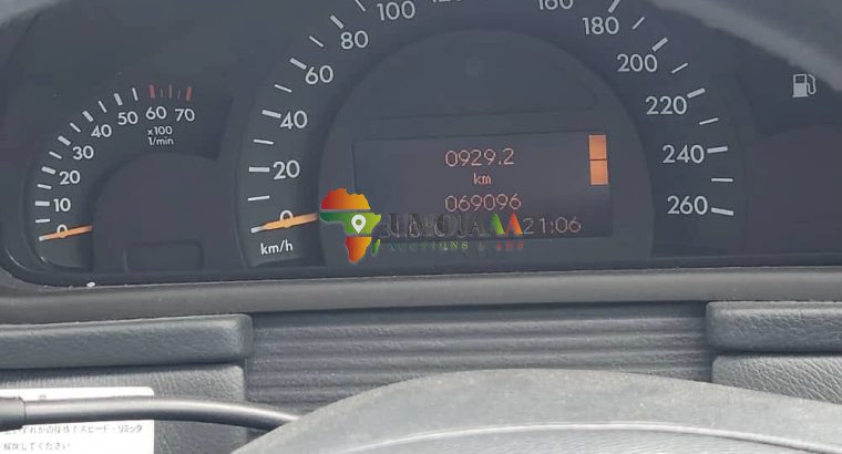 2005 Mercedes Benz C200 for sale in Dar es salaam