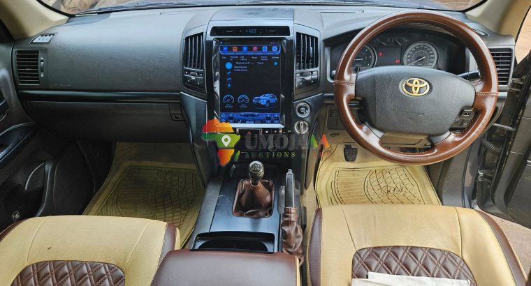 TOYOTA LANDCRUISER V8 |DQD FOR SALE IN DAR ES SALAAM