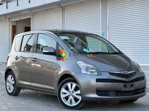 Toyota Ractis 2007 à vendre à Dar es Salaam