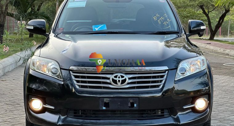 Toyota Vanguard 2012 à vendre à Dar es Salaam
