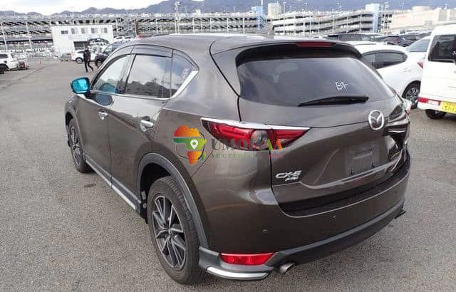 MAZDA CX 2018 À VENDRE À DAR ES SALAAM