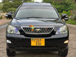 TOYOTA HARRIER 2007 À VENDRE À DAR ES SALAAM