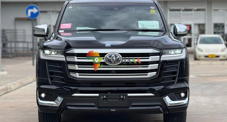 LANDCRUISER VJA300 ZX 2023 À VENDRE DAR ES SALAAM