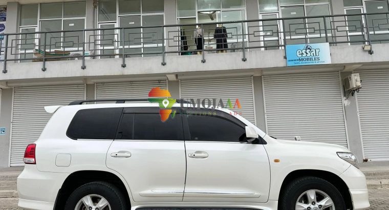 2008 Toyota Landcruiser for sale in Dar es salaam