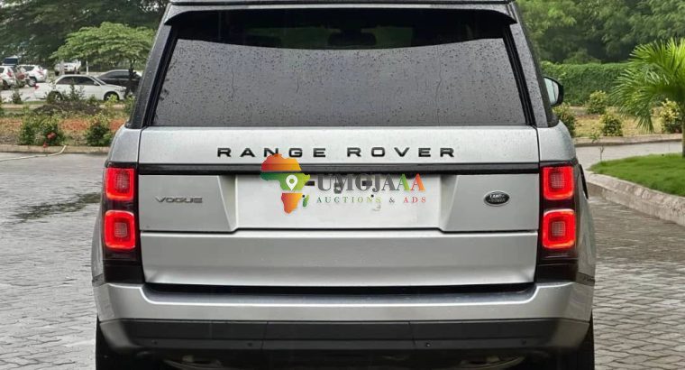 2015 Range Rover Vogue for sale in Dar es salaam