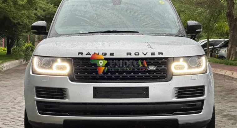 2015 Range Rover Vogue for sale in Dar es salaam
