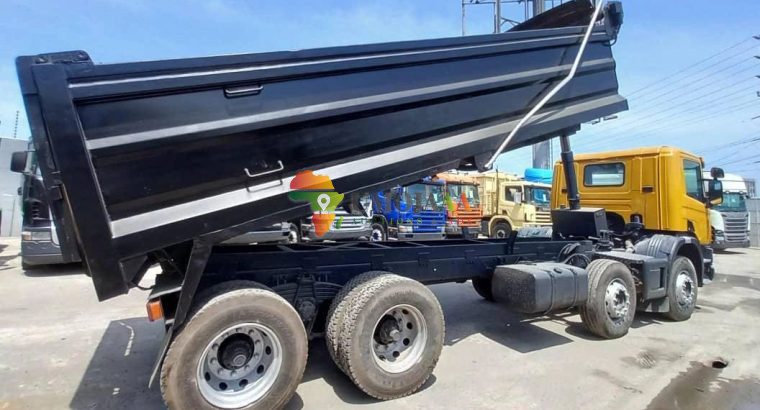 2000 SCANIA 114 – 340 MENDE À VENDRE À DAR ES SALAAM