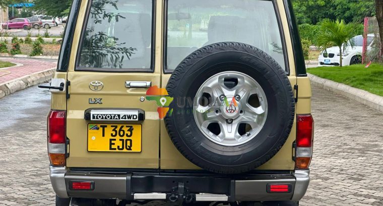 2010 TOYOTA L’CRUISER EJQ FOR SALE IN DAR ES SALAAM