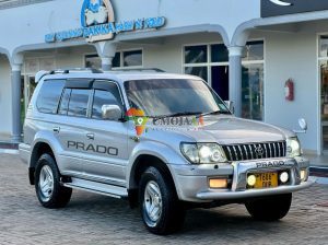2002 Toyota Prado (DUB) à vendre à Dar es Salaam