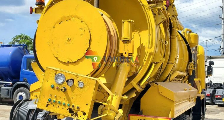 2003 SCANIA SEPTIC TANK DRAIN FOR SALE IN DAR ES SALAAM