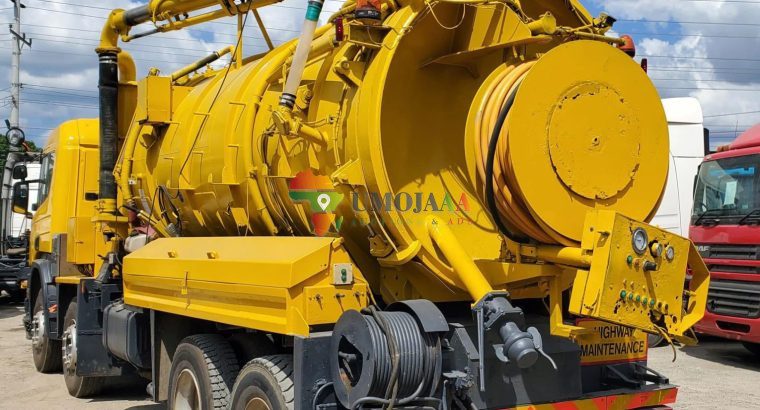 2003 SCANIA SEPTIC TANK DRAIN FOR SALE IN DAR ES SALAAM