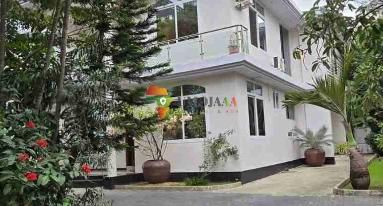 Mansion House for sale in Mikocheni, Dar es salaam