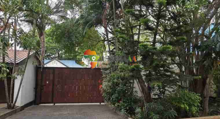 Mansion House for sale in Mikocheni, Dar es salaam