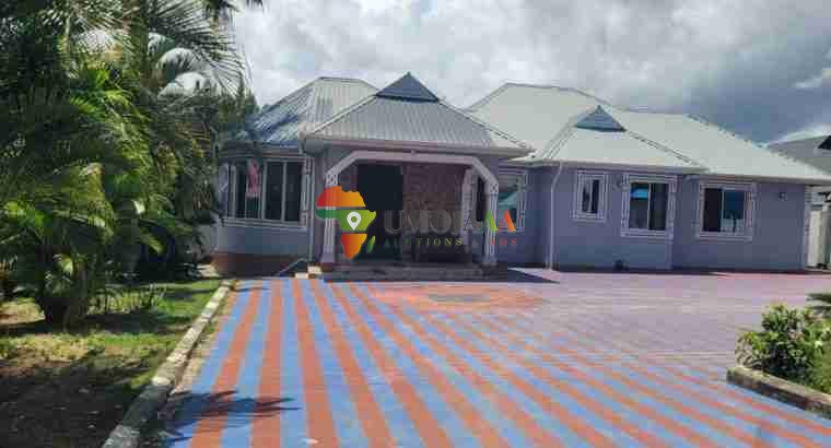 THIS HOUSE OF GOBA LASTANZA IS FOR THE SALE