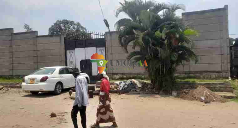 Urgent sale of a complex of 5 Units inside in Bujumbura